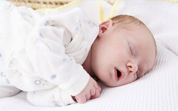 Suy giáp bẩm sinh có thường gặp ở trẻ sơ sinh không? | Vinmec