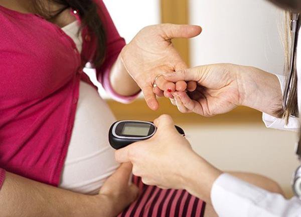 Chỉ số tiểu đường thai kỳ nguy hiểm như thế nào đối với thai nhi | Vinmec