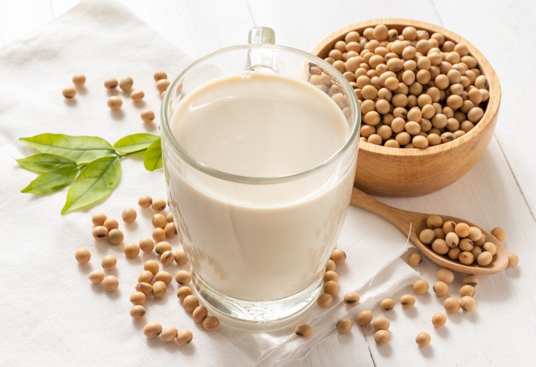 U xơ tử cung có nên uống sữa đậu nành?