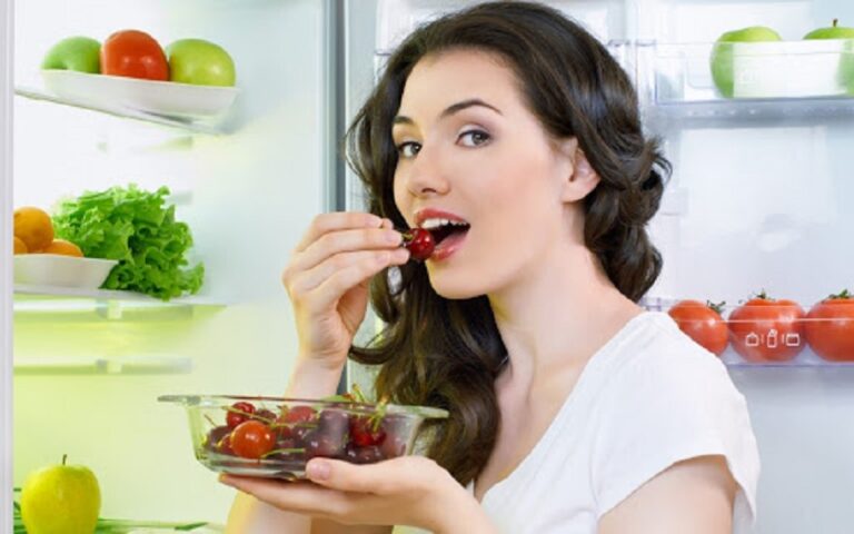 Phụ nữ bị rong kinh nên ăn gì để bổ sung máu nhanh nhất?