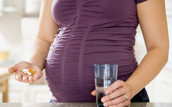 8 lời khuyên hữu ích của chuyên gia về việc bổ sung vitamin trong thai kỳ