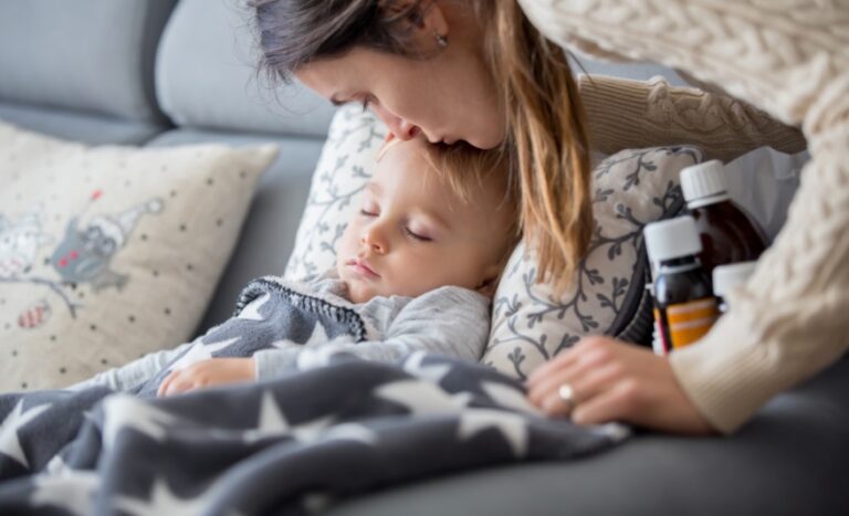 Trẻ em bị co giật nhưng không sốt có phải mắc bệnh động kinh?